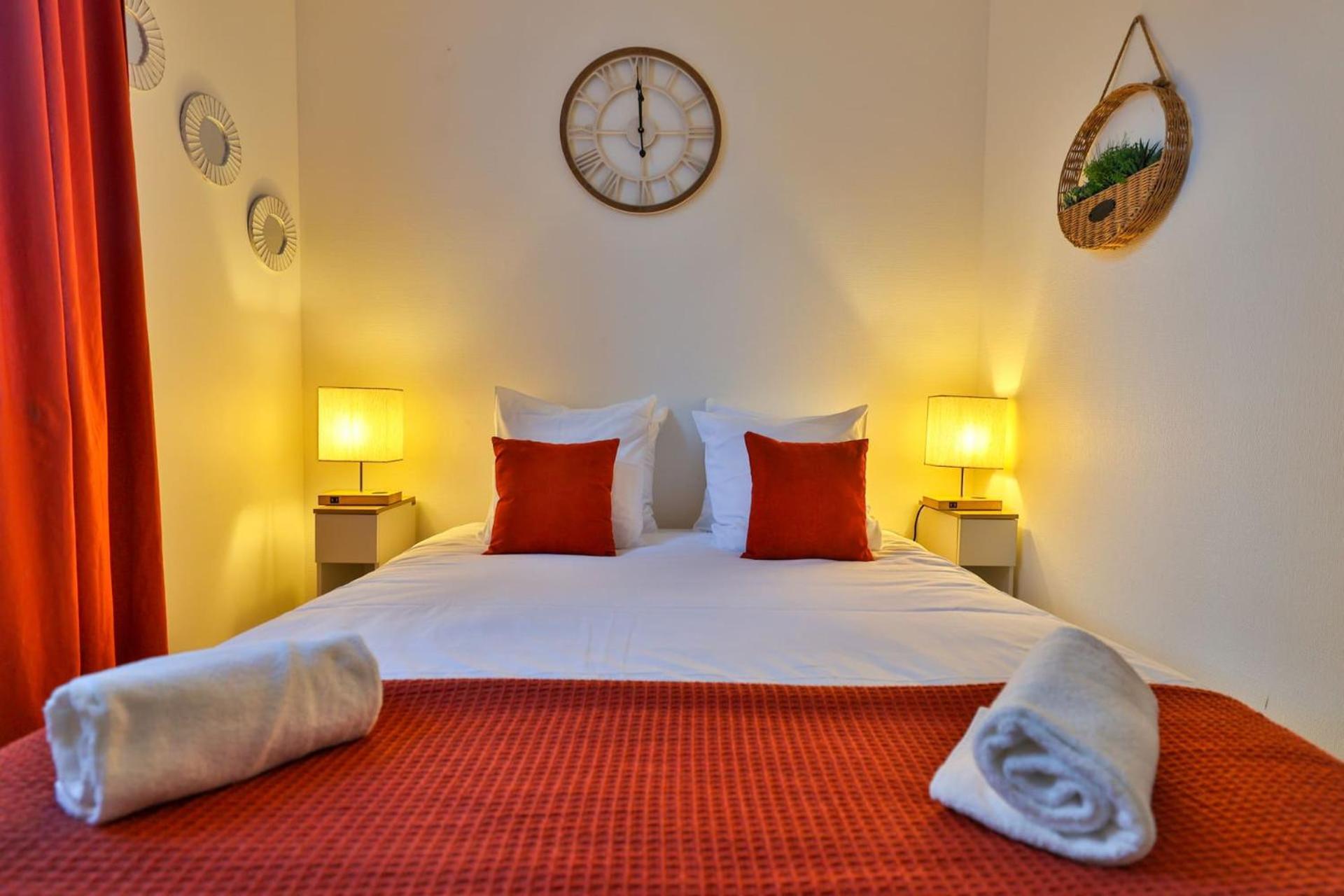 Le Lucien Eco-Appart'Hotel - Angouleme - Centre - Wifi - Parking Prive - Classe 4 Etoiles Exterior photo